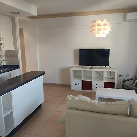 Apartment In First Line Apto 8-3 *