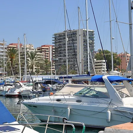 Apartment In First Line Apto 8-3 *