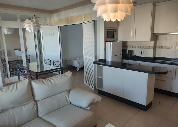 Apartament In First Line Apto 8-3 Marbella