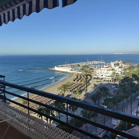 In First Line Apto 8-3 Marbella